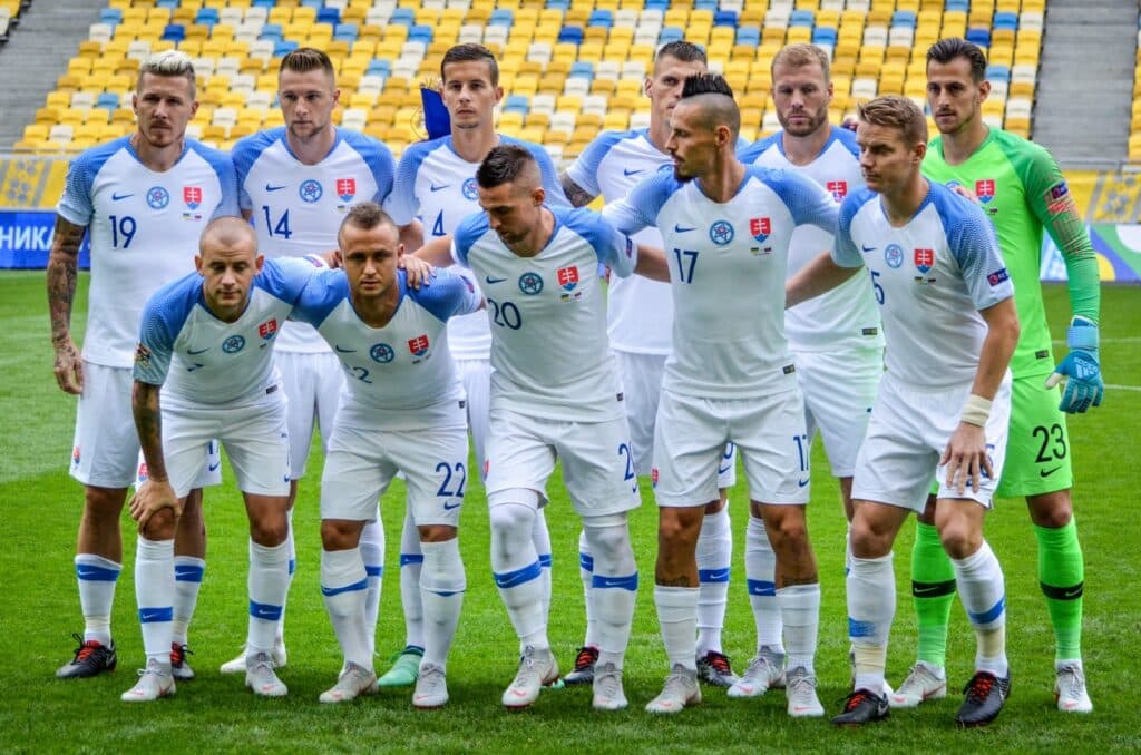 Die slowakische Fußballnationalmannschaft auf dem Weg zur EM 2024 (Copyright depositphotos.com)